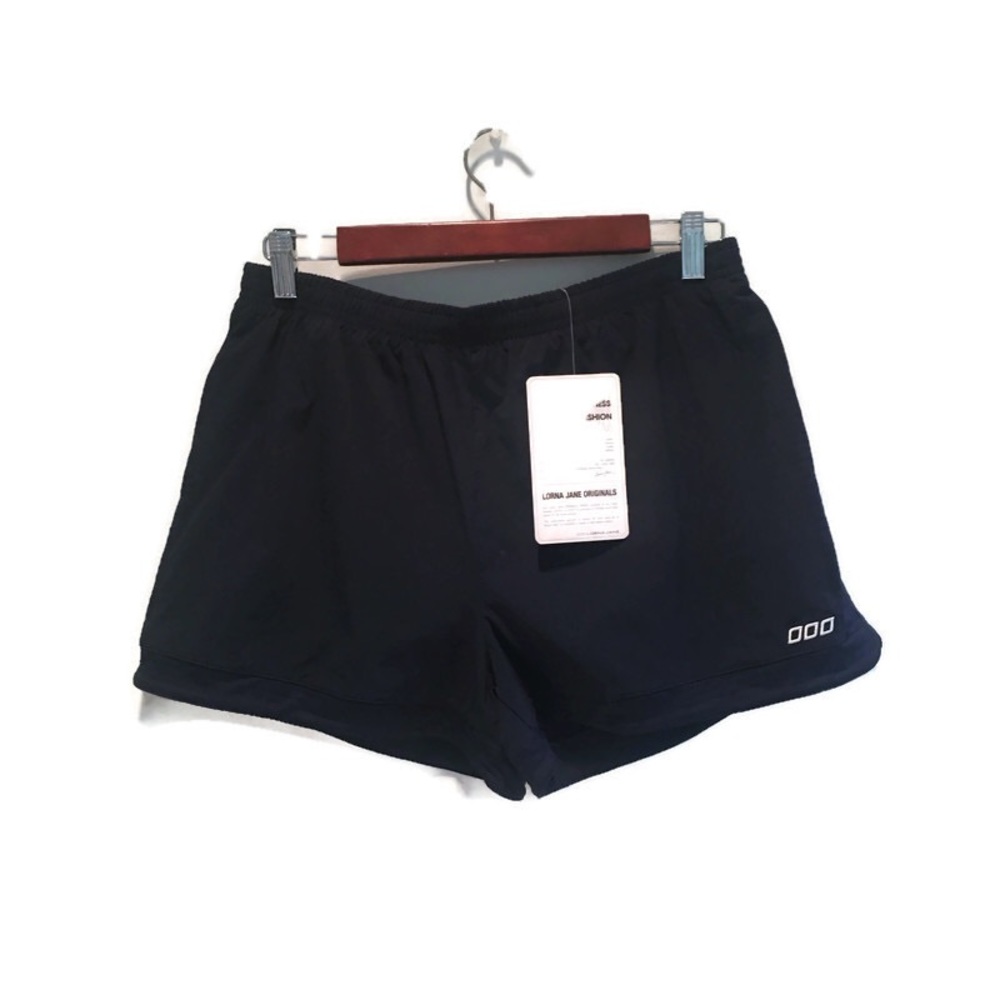 NWT Lorna Jane Marathon Short, Navy, size Medium